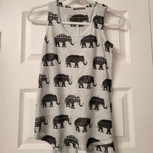 Light green elephant tank Size S